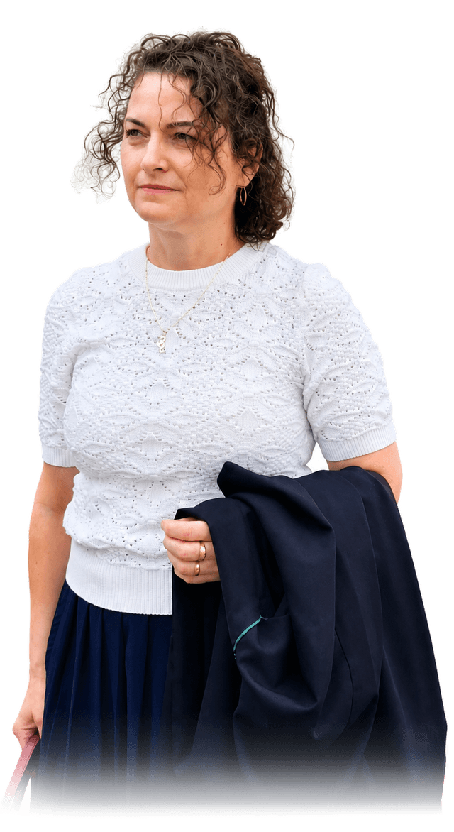 dr. Léner-Pintér Sára